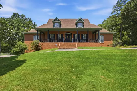 Exterior - 6835 Cooley Rd, Ooltewah, TN 37363 photo 3 of 21