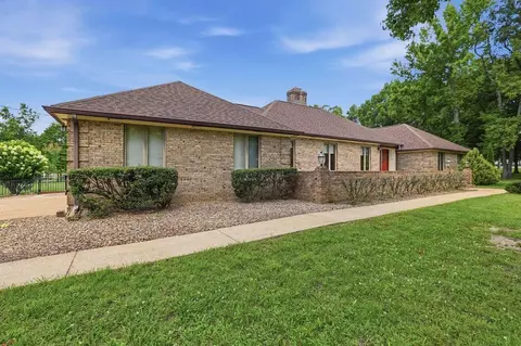 9031 Brow Lake Rd, Soddy Daisy, TN 37379