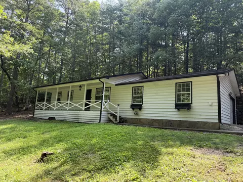 675 Mill Wee Hollow Rd, Rossville, GA 30741