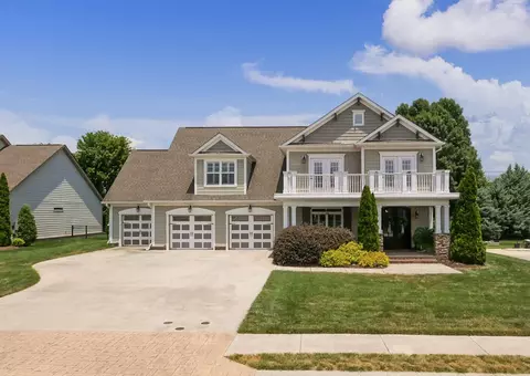 Exterior - 8127 Propeller Dr, Ooltewah, TN 37363 photo 2 of 9