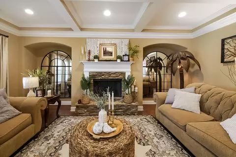 Living - 8127 Propeller Dr, Ooltewah, TN 37363 photo 2 of 5