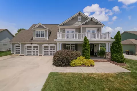 8127 Propeller Dr, Ooltewah, TN 37363