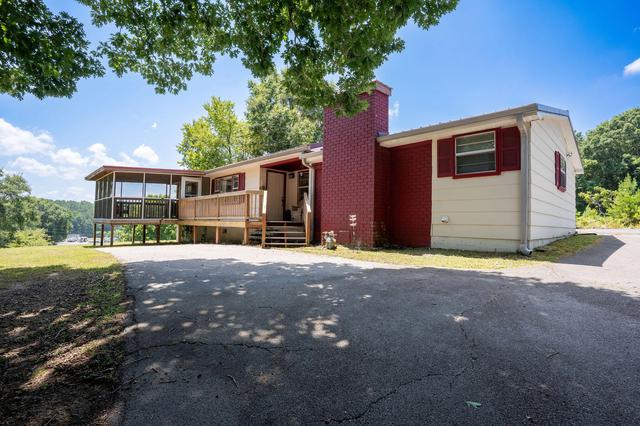 552 County Road 255, Bridgeport, AL 35740