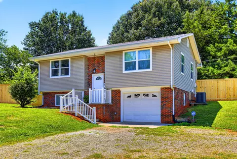 235 Oak Grove Rd, Madisonville, TN 37354