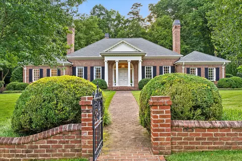 5615 Lexington Pl NW, Cleveland, TN 37312