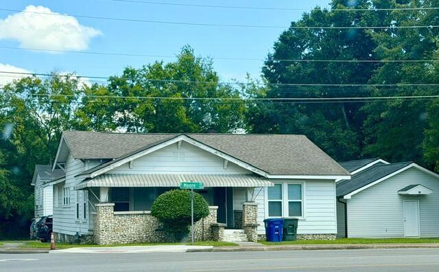 300 S Moore Rd, Chattanooga, TN 37411
