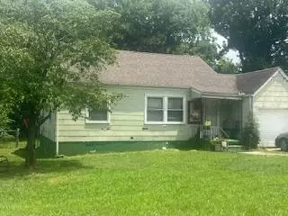 718 W Henderson Dr, Chattanooga, TN 37411