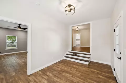 Entry Way - 6150 E Brainerd Rd, Chattanooga, TN 37421 photo 2 of 3