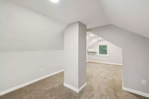 Bedroom - 6150 E Brainerd Rd, Chattanooga, TN 37421 photo 2 of 3