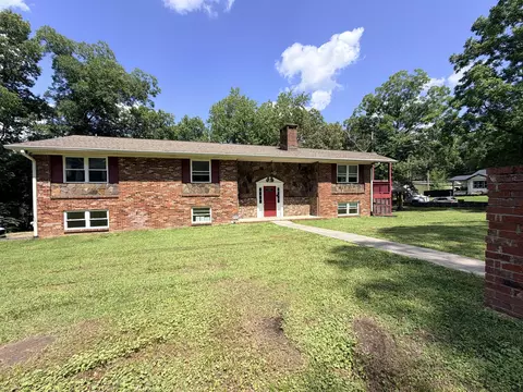 812 Orchard Ter, Rossville, GA 30741
