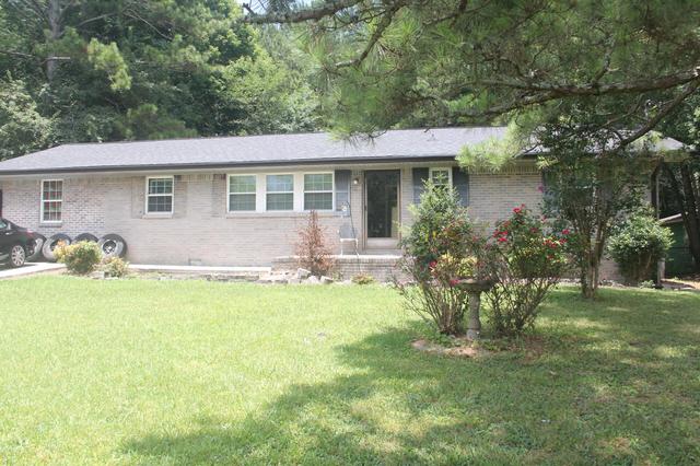 128 N Cherokee Cir, Tunnel Hill, GA 30755