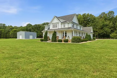 354 Garner Rd, Decherd, TN 37324 photo 2