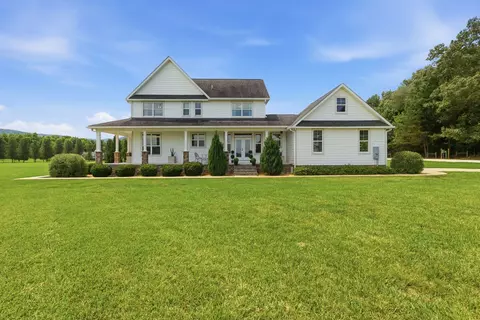 354 Garner Rd, Decherd, TN 37324 photo 3