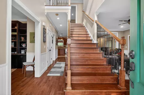 Entry Way - 933 John Henry Lewis Rd, Dunlap, TN 37327 photo 2 of 6