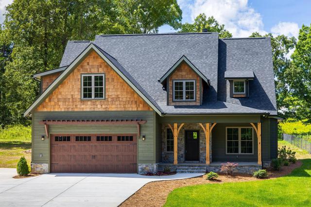 1918 Corral Rd, Signal Mountain, TN 37377