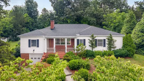 2502 Pine Dr NE, Cleveland, TN 37312