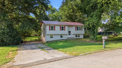 3245 Headrick Ln SE, Cleveland, TN 37323
