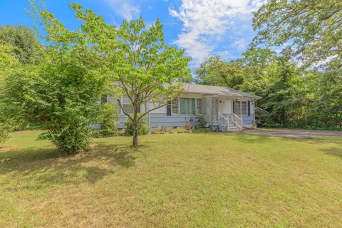 Exterior - 949 Ely Rd, Hixson, TN 37343 photo 3 of 10