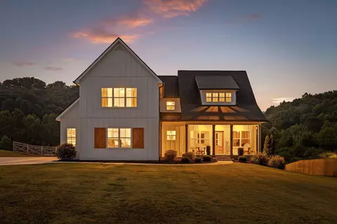 1948 Cherokee Valley Rd, Ringgold, GA 30736