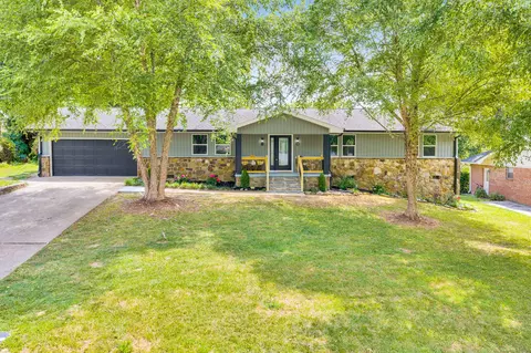 7006 Palermo Dr, Chattanooga, TN 37421