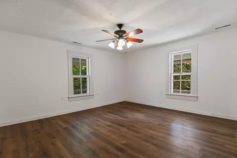 Bedroom - 200 Memory Ln, Benton, TN 37307 photo 2 of 3