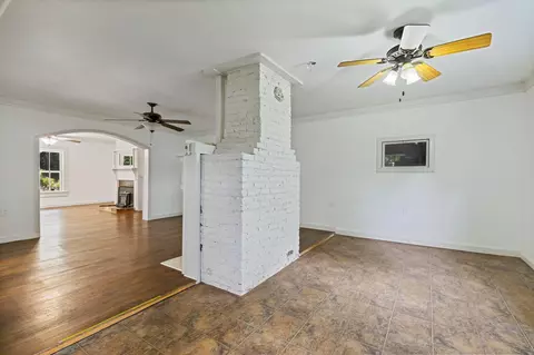 Living - 200 Memory Ln, Benton, TN 37307 photo 5 of 7