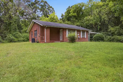 1941 Greenwood Rd, Chattanooga, TN 37406
