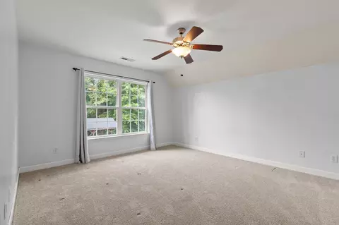 Bedroom - 9859 Fieldcrest Dr, Apison, TN 37302 photo 4 of 5