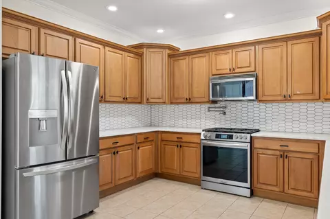 Kitchen - 9859 Fieldcrest Dr, Apison, TN 37302 photo 2 of 3