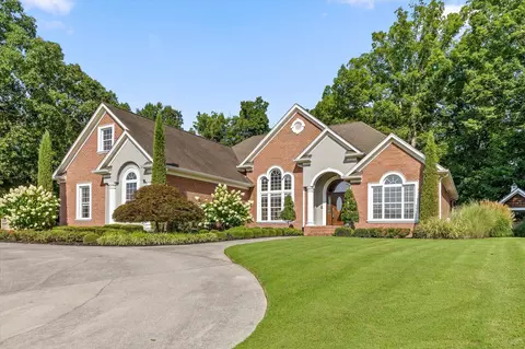 7015 Tenderfoot Trl, Ooltewah, TN 37363