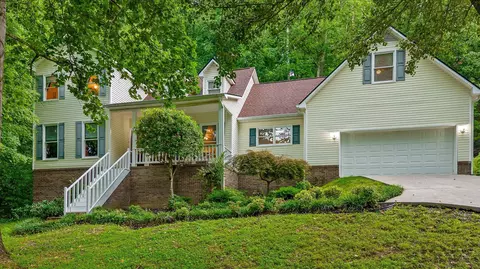 1668 Flagstone Pt NW, Cleveland, TN 37312