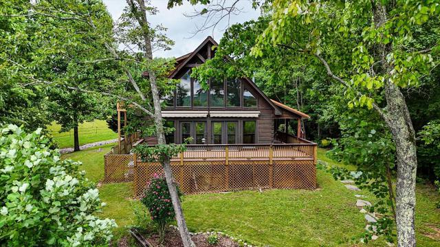 1085 Thunder Ridge Dr, South Pittsburg, TN 37380