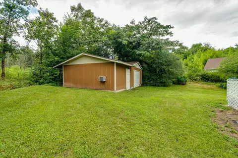Exterior - 7446 Davis Mill Cir, Harrison, TN 37341 photo 8 of 9