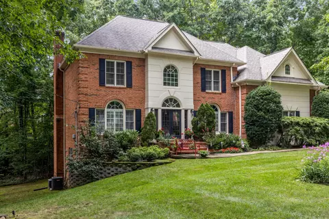 2917 Blue Teal Ln, Signal Mountain, TN 37377