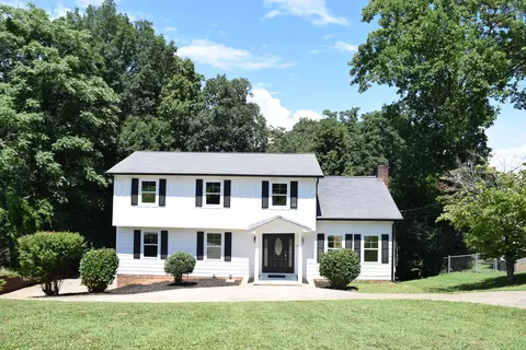 6418 Ridge Lake Rd, Hixson, TN 37343