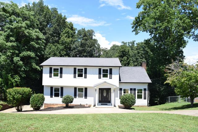 6418 Ridge Lake Rd, Hixson, TN 37343