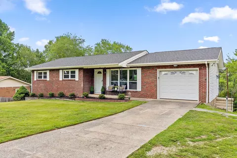 5741 Lyle Cir, Hixson, TN 37343