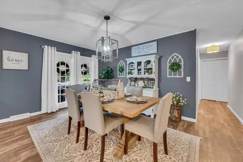 Dining - 593 Dover Rd, Jasper, TN 37347 photo 3 of 4