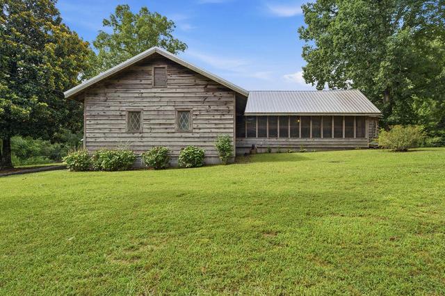 168 Old Trion Rd, Lafayette, GA 30728