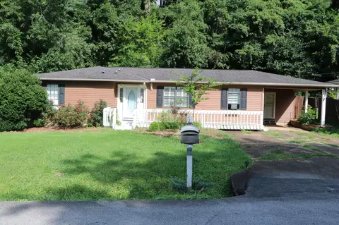 328 Warren Dr, Chattanooga, TN 37419