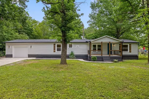 525 Coleman Cemetery Rd, Soddy Daisy, TN 37379