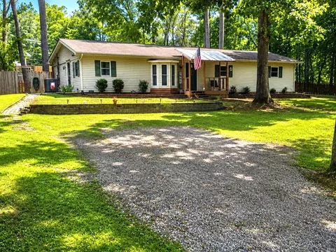 147 Norwood Dr SE #B, Cleveland, TN 37323