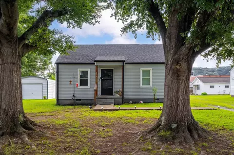 616 Carden Ave, Rossville, GA 30741