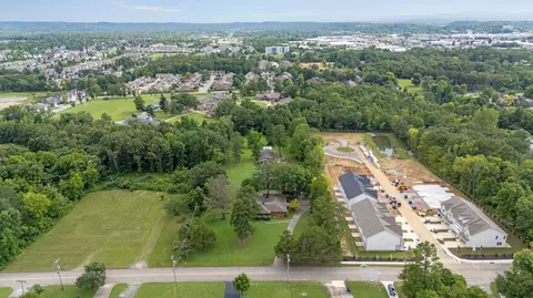 7452 Pinewood Dr, Chattanooga, TN 37421