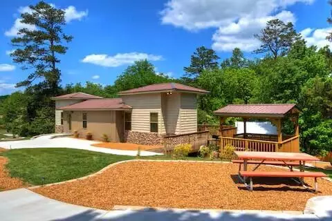 406 N Long Hollow Rd, Chickamauga, GA 30707