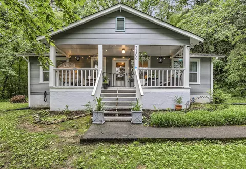 2106 Tunnel Blvd, Chattanooga, TN 37406