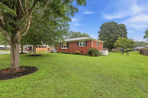 902 Dennis Ave, Jasper, TN 37347 photo 5