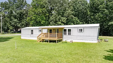 240 Sundance Dr, Evensville, TN 37332