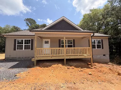 116 School St, Chatsworth, GA 30705