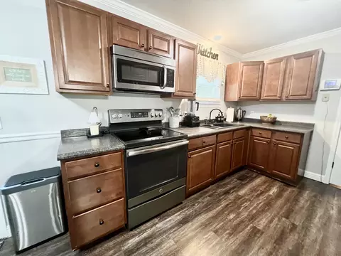 Kitchen - 411 Oak Tree Rd, Ringgold, GA 30736 photo 1 of 2